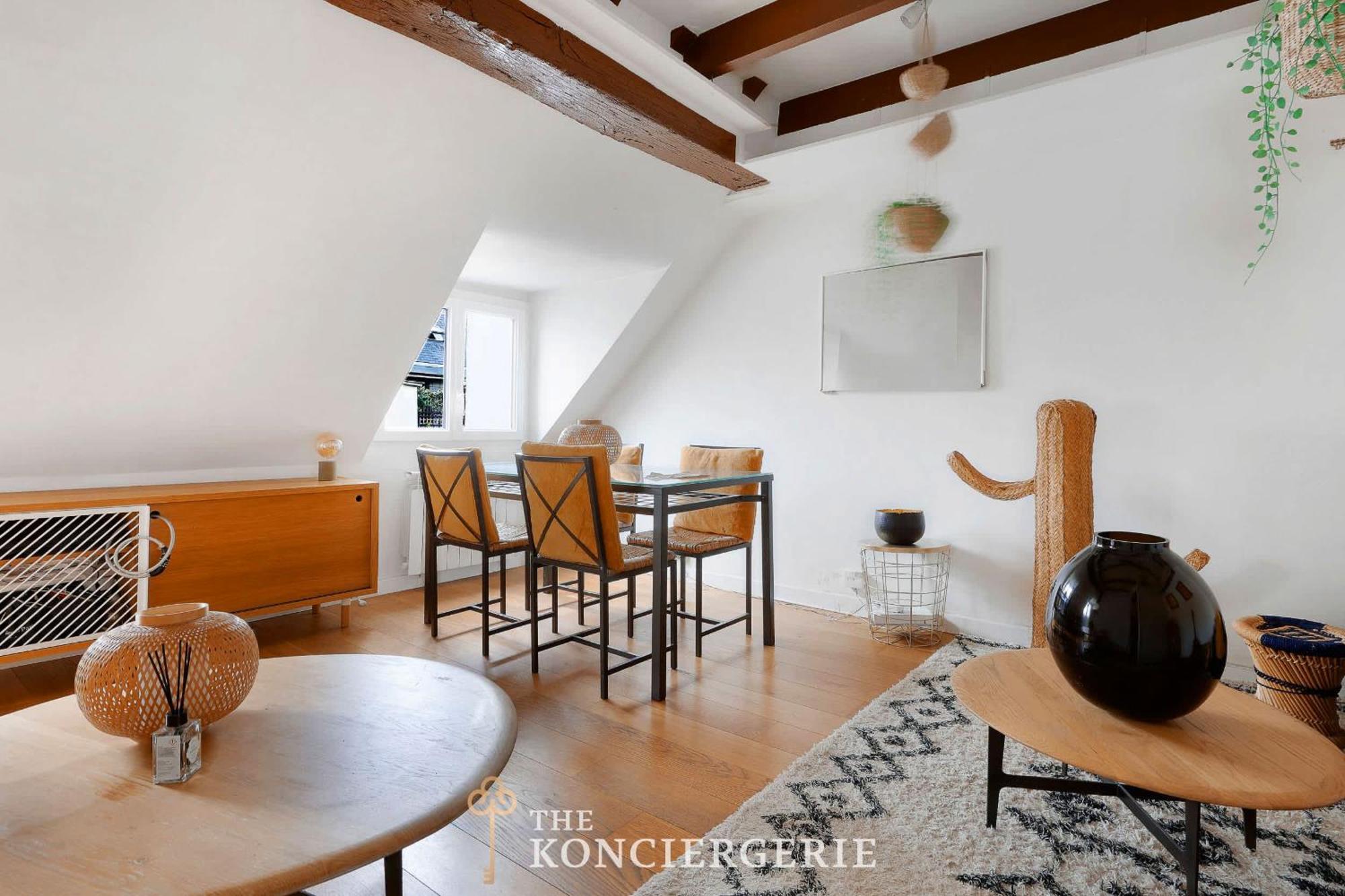 Elegant Pres De Saint-sulpice Apartment